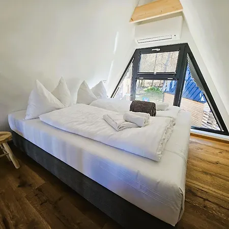 Mountains & Lakes - Chaletdorf & Appartements Villach Exterior photo