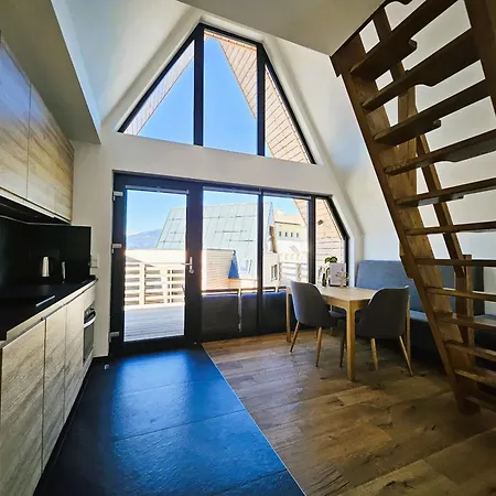Mountains & Lakes - Chaletdorf & Appartements Villach Exterior photo
