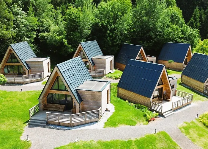 Mountains & Lakes - Chaletdorf & Appartements