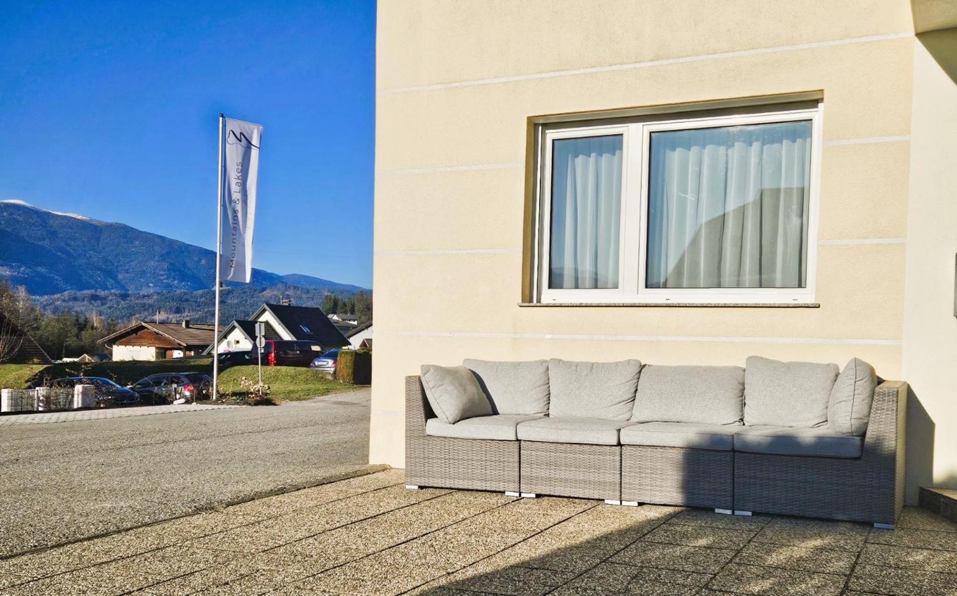 Mountains & Lakes - Chaletdorf & Ferienhaus *