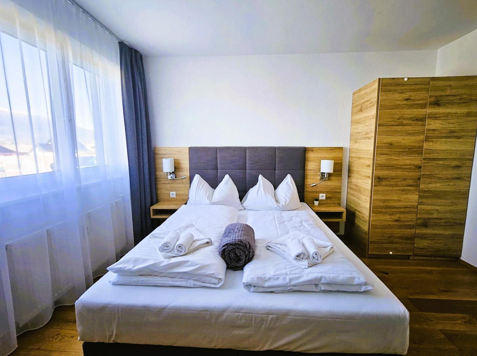 Mountains & Lakes - Chaletdorf & Ferienhaus Villach